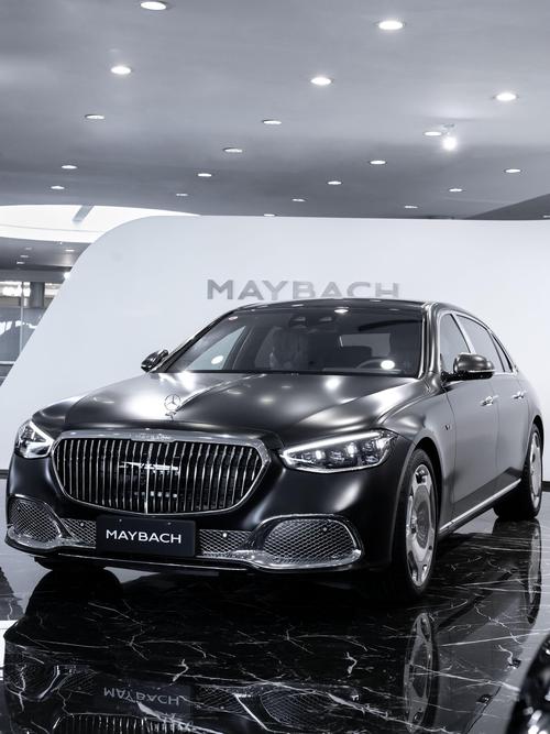 深圳346岚图汽车的售后服务让用户无忧出行，迈巴赫未来的豪华车趋势